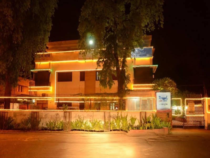 Capital O 10953 Dayal Lodge - A Boutique Hotel Agra  Εξωτερικό φωτογραφία
