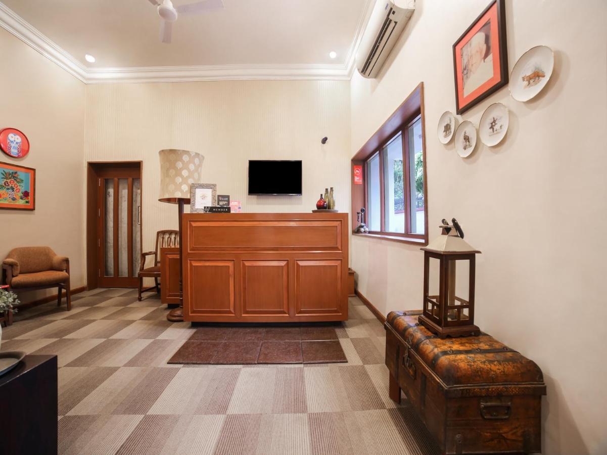 Capital O 10953 Dayal Lodge - A Boutique Hotel Agra  Εξωτερικό φωτογραφία