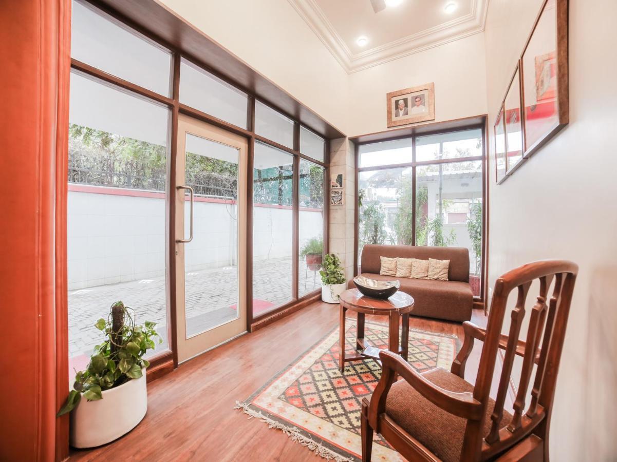 Capital O 10953 Dayal Lodge - A Boutique Hotel Agra  Εξωτερικό φωτογραφία